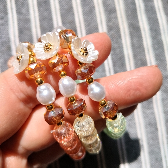 Set of 3 Floral Boho Bracelets - Picture 8 of 12